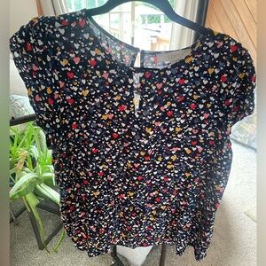 Heart patterned loft top